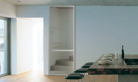 דלת זכוכית הזזה לכיס