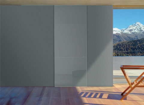 דלת זכוכית הזזה