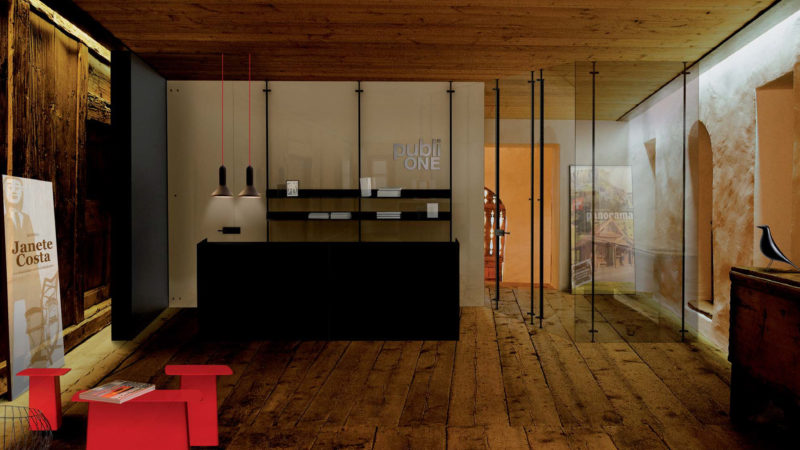 דלתות זכוכית הזזה POLE