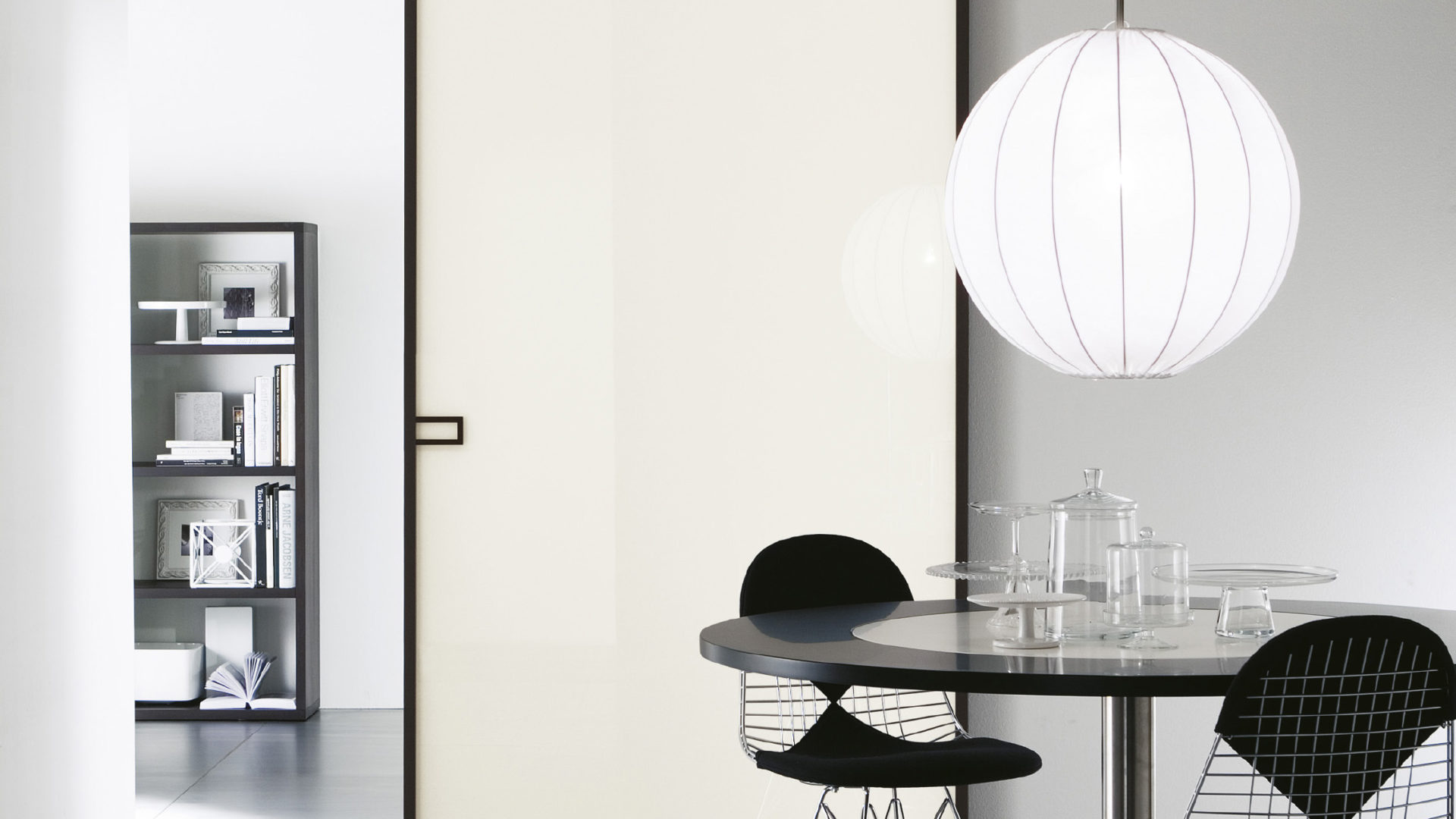 טיפים לבחירת דלתות מעוצבות לחדרי הבית ולרחבת הכניסה