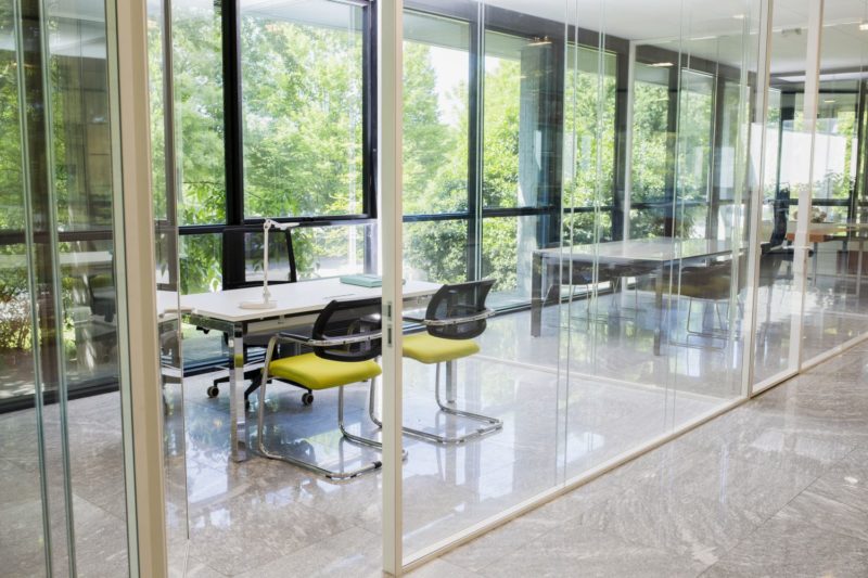 דלתות זכוכית למשרד STATO