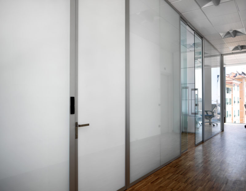 מחיצות זכוכית למשרדים STATO