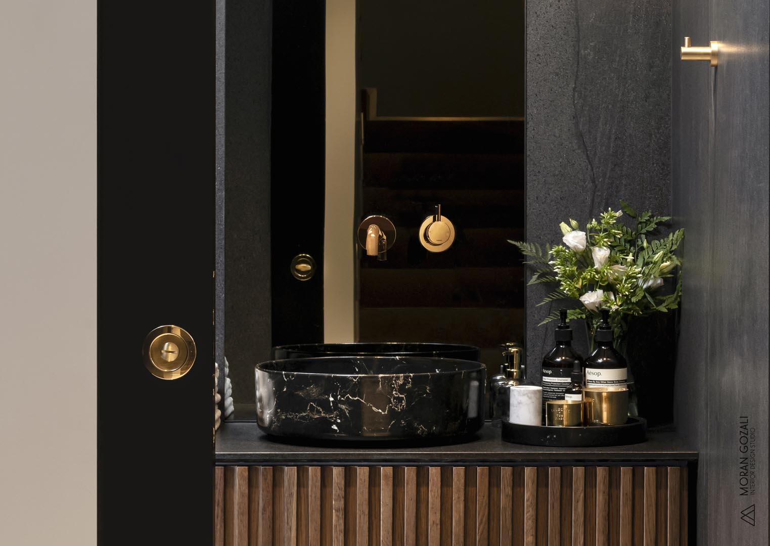 Read more about the article דלתות נסתרות לתוך כיס – עיצוב אידאלי